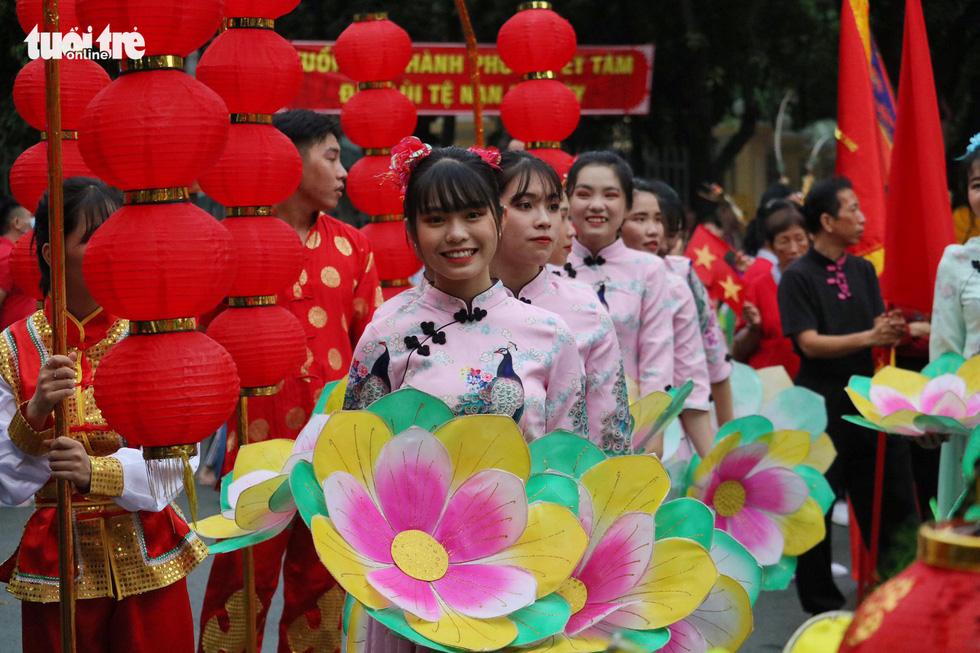 Vietnamese of Chinese origin’s festival in Ho Chi Minh City recognised as national intangible heritage