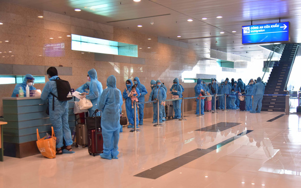 Latest notice about third flight bringing home Vietnamese citizens from Australia