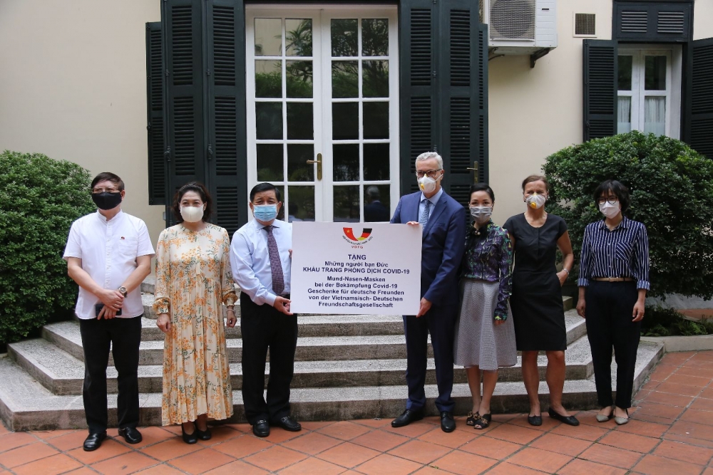 German state’s Governor thanks Vietnam for support on COVID-19 prevention