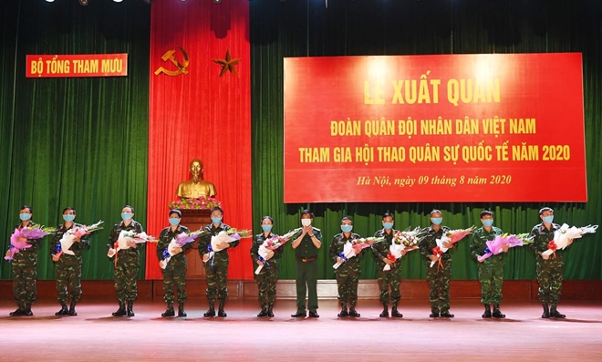 Vietnamese delegation to International Army Games sent off