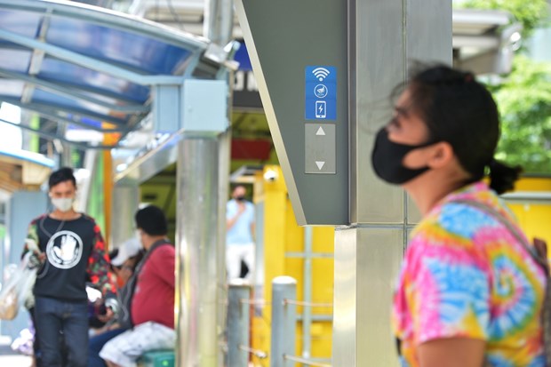Thailand records first COVID-19 case outside quarantine areas