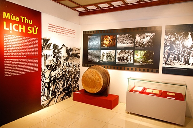 Valuable exhibits on August Revolution on display in Hanoi