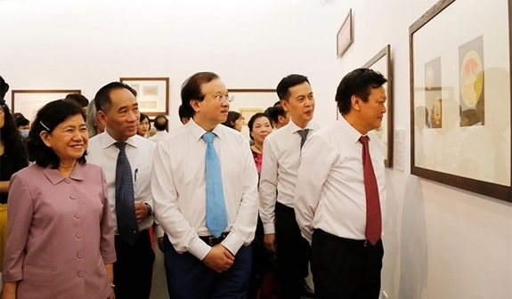 Original sketches of Vietnam’s national emblem on display in Hanoi
