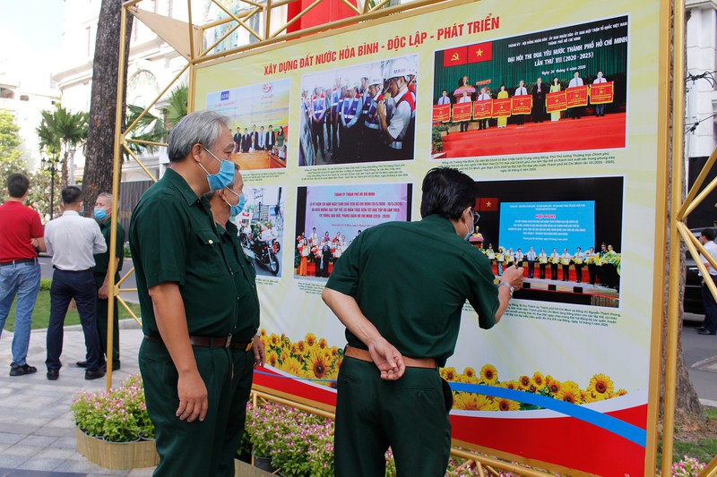 Exhibitions in celebration of 75th anniversary of National Day