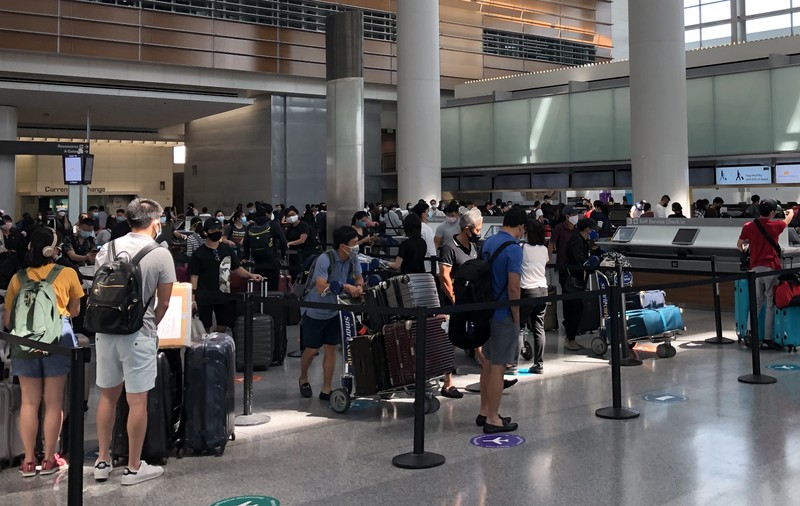 Vietnam brings home nearly 280 citizens from Europe, South America and Africa