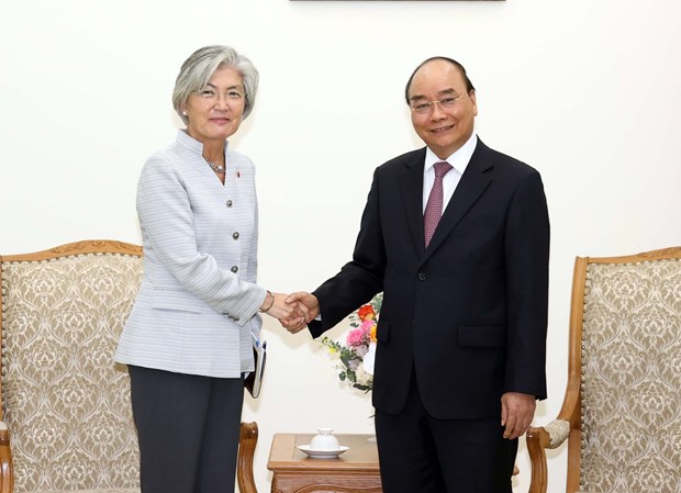 Prime Minister receives RoK Foreign Minister