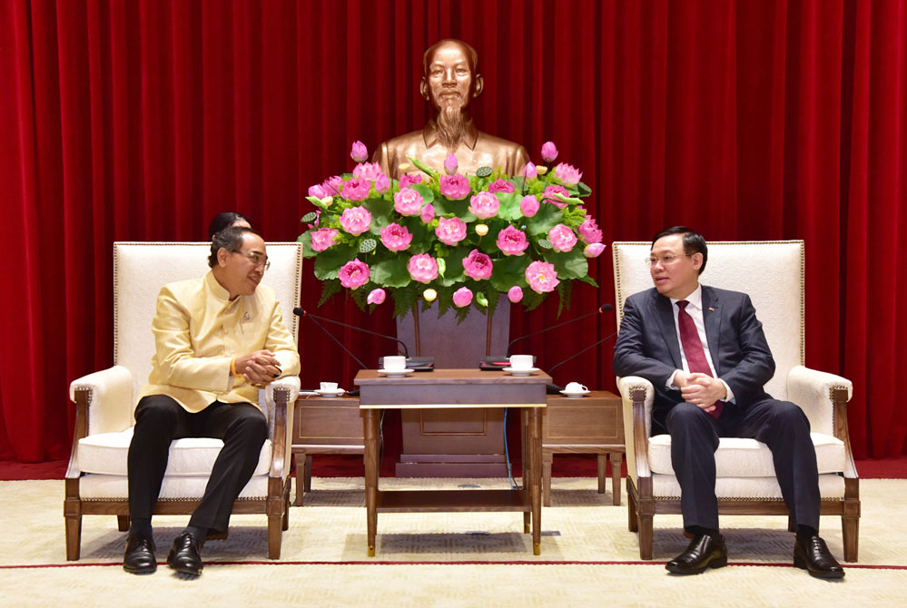 Hanoi wishes to cooperate with Thai businesses in urban infrastructure