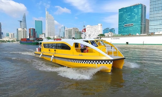 Ho Chi Minh City invests in 11 inland waterway wharves