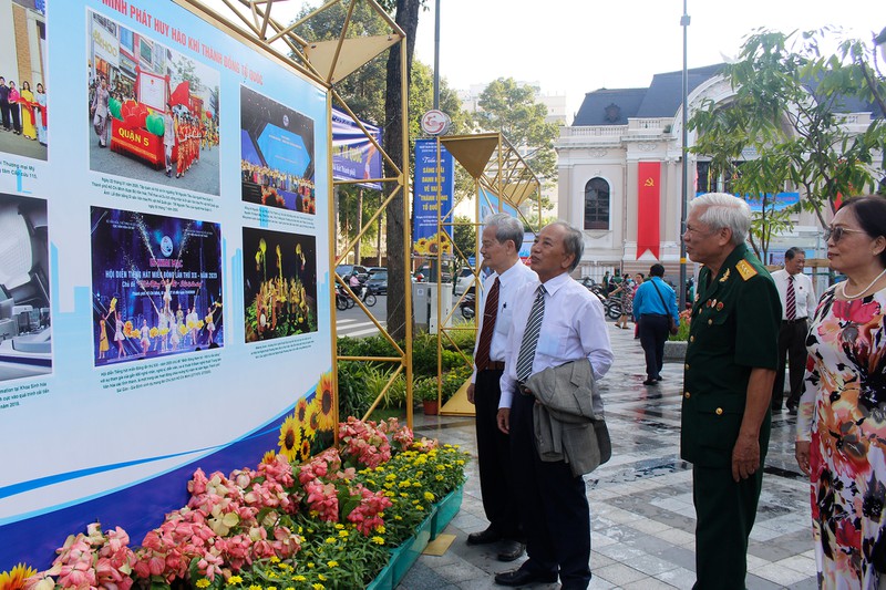 Photos on historical struggle period introduced in Ho Chi Minh City