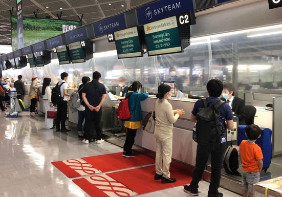 Over 350 Vietnamese citizens from US, Japan repatriated safely