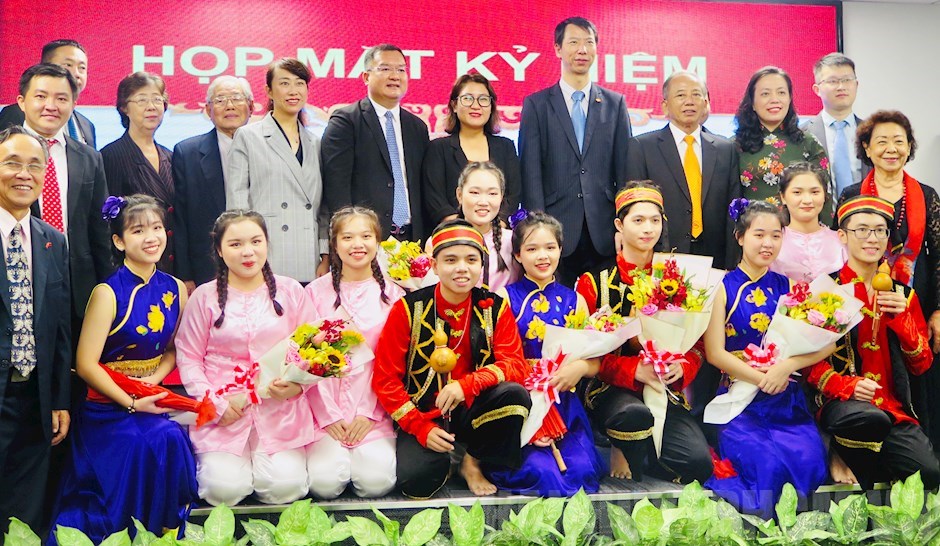 Vietnam – China relationship continuously reinforced