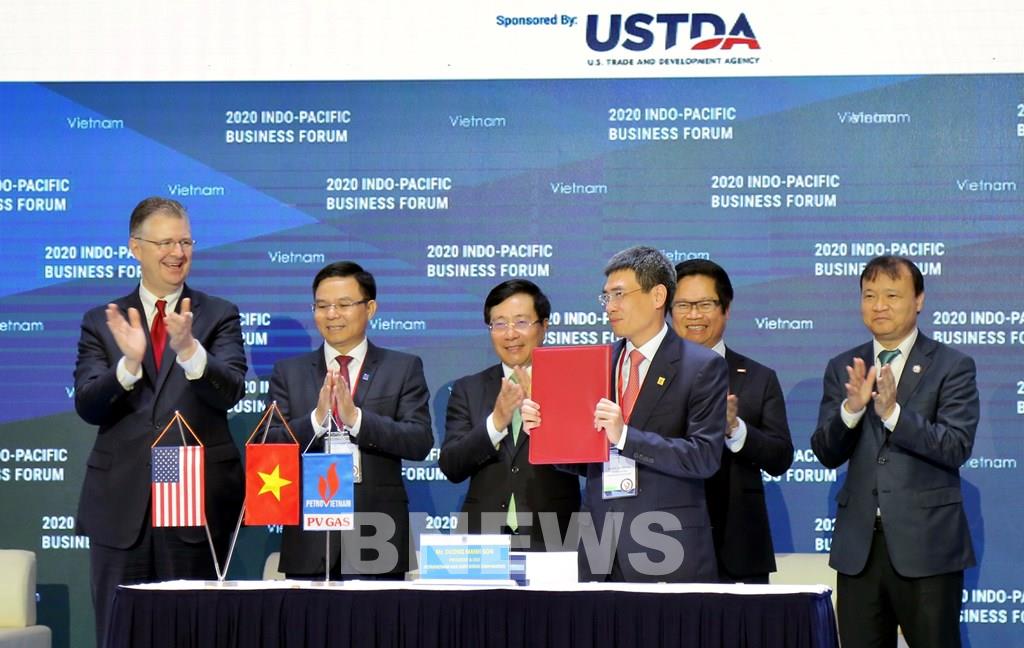 Deal on Son My LNG import terminal project signed