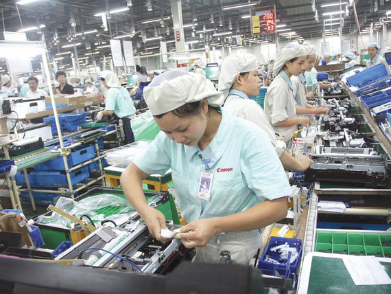 HCM City lures 3 25 billion USD in FDI in nine months