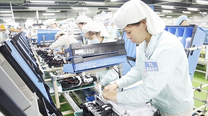 Hanoi spends VND200 billion developing key industrial products
