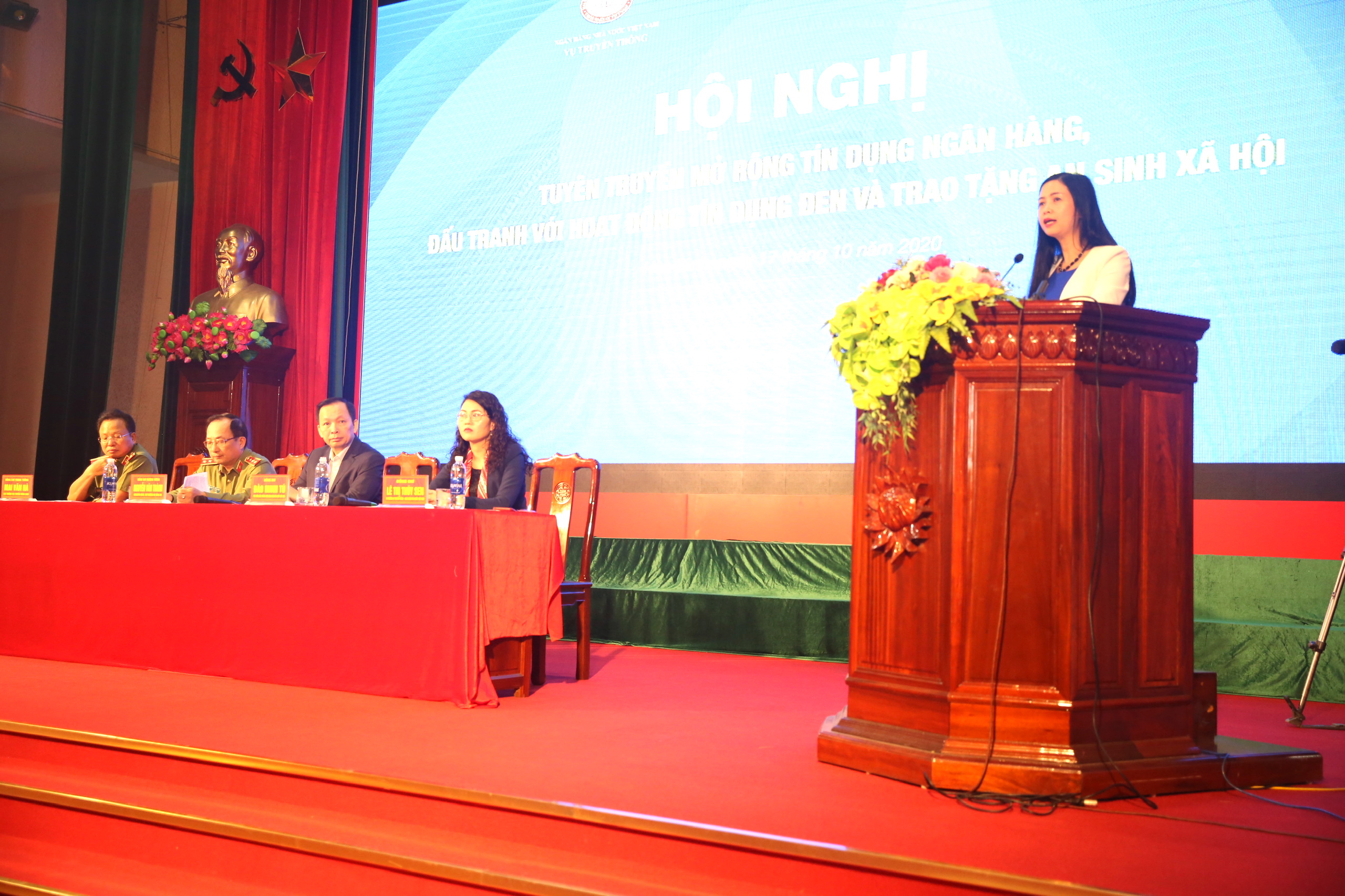 VBSP boosts policy credit, tries to repel black credit