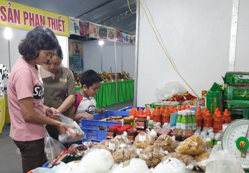 Fair promotes consumption of Hanoi key products