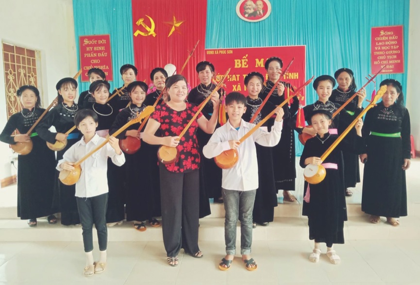 Clubs become attractive places to access knowledge