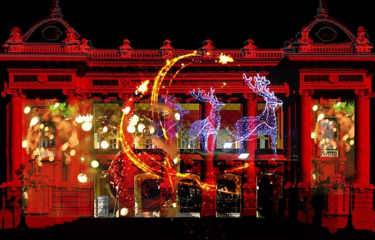 Music gala in celebration of Christmas Eve in Hanoi
