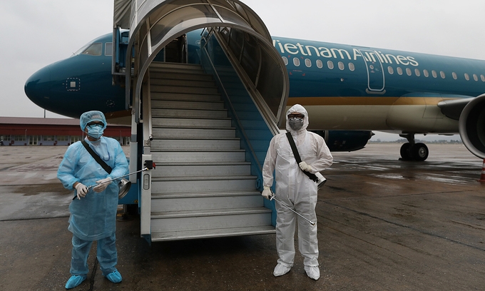 Vietnam temporarily not conduct commercial flights to bring home citizen