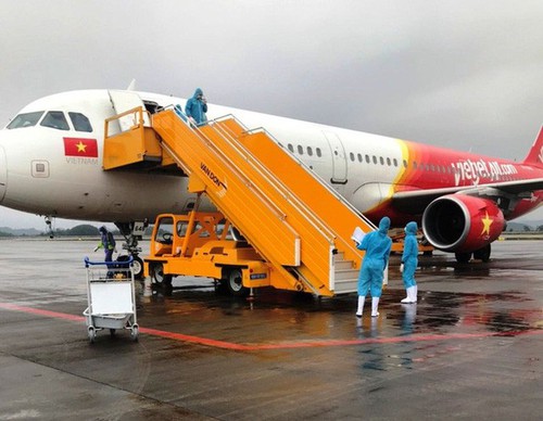 Nearly 180 Vietnamese citizens brought home from Brunei