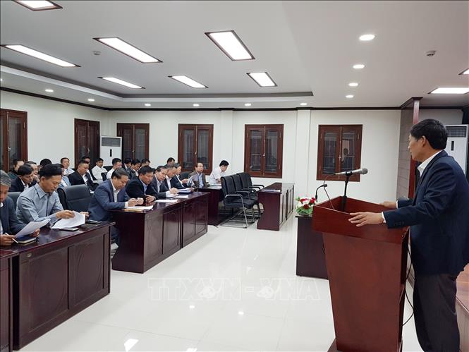 Vietnamese businesses in northern Laos strengthen ties to overcome difficulties