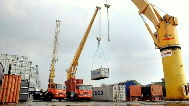 Import and export turnover reaches USD515 billion by mid-December