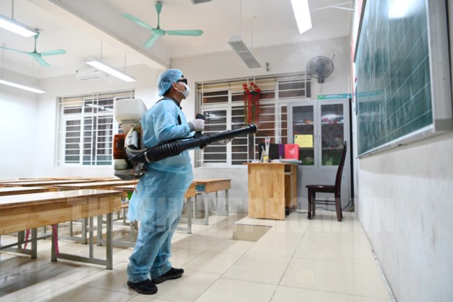 Schools in 16 localities temporarily shut one week earlier Tet holiday for COVID-19 prevention