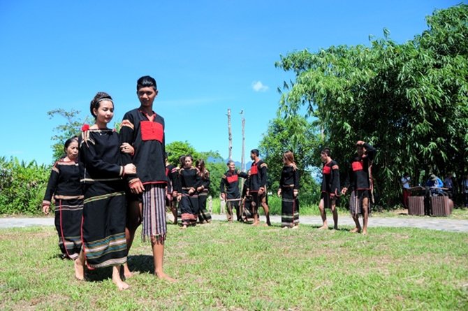 Activities in Hanoi honours cultures of Vietnamese ethnic groups
