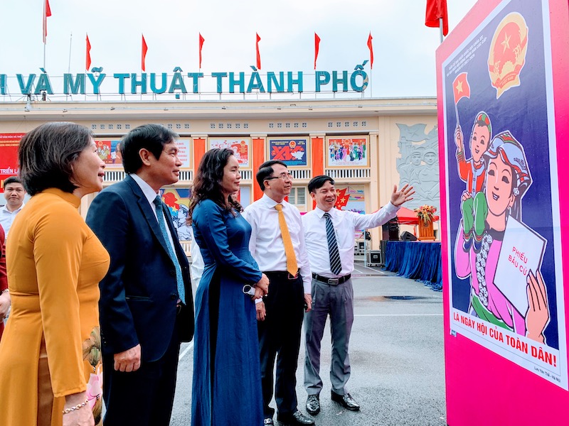Large posters on election dissemination on display in Binh Phuoc