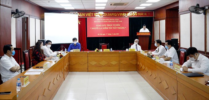 Online dialogue focuses on President Ho Chi Minh’s life and career