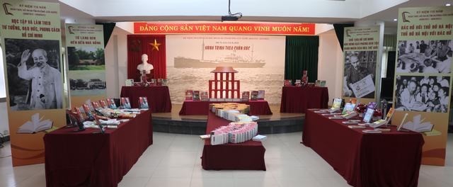 Exhibition on President Ho Chi Minh opens at Hanoi Library