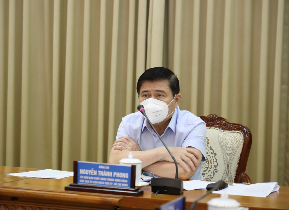 HCM City continue to apply social distancing until June 30