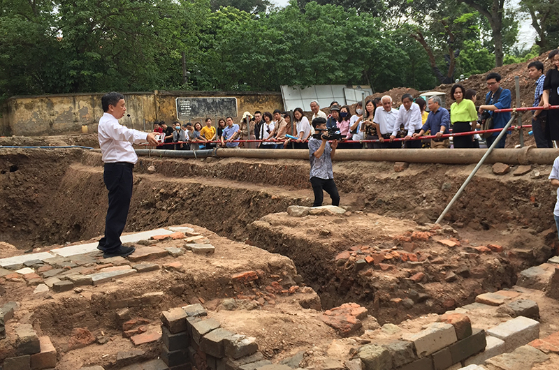 Hanoi finds solutions to promote the value of Thang Long Imperial Citadel and Co Loa Relic Site