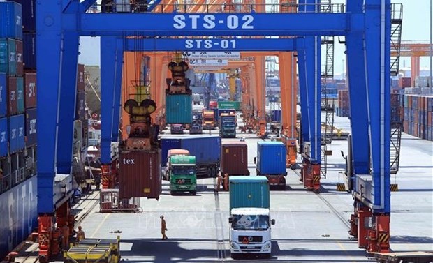Vietnam, Germany cooperate to supply container cranes