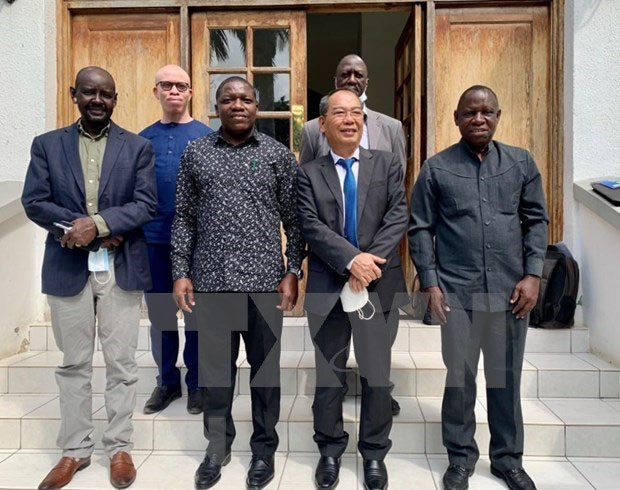Vietnam, Tanzania look to step up bilateral investment cooperation