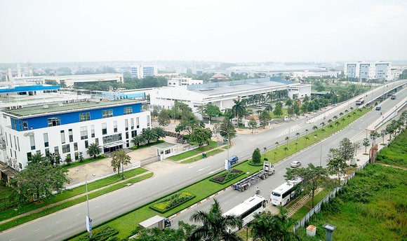 Ho Chi Minh City Hi-Tech Park maintains production activities