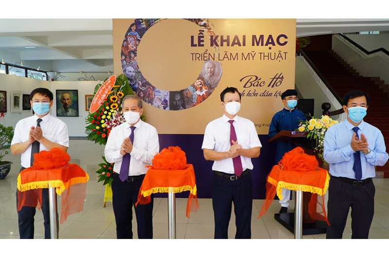 Exhibition on President Ho Chi Minh opens in central Thua Thien - Hue province