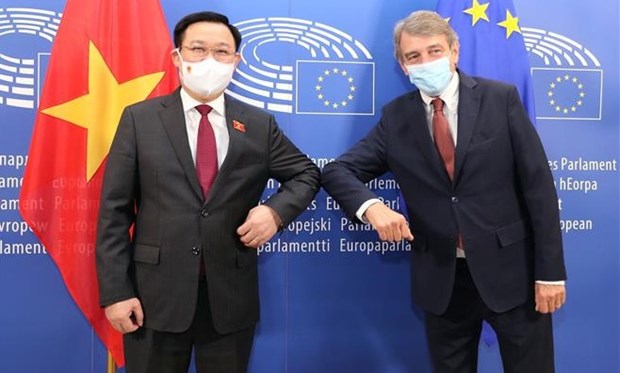 Vietnam and EU steps up investment cooperation while continuing to facilitate the implementation of the EVFTA