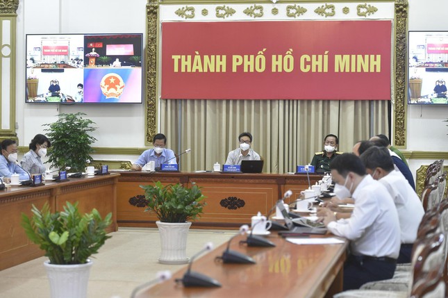 HCM City sets up Steering Committee for COVID-19 prevention and economic recovery