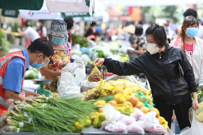 Traditional markets in Ho Chi Minh City ready to reopen