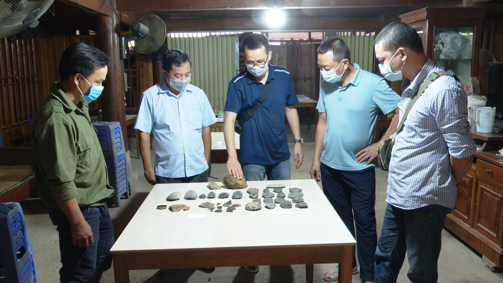 Hundreds of ancient stone tools discovered in Tuyen Quang province
