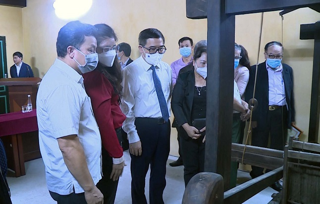 Hanoi receives relics from house President Ho Chi Minh’s house in Ha Dong district