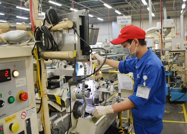 More than 111,000 employees in HCM City benefit from Government’s new support package