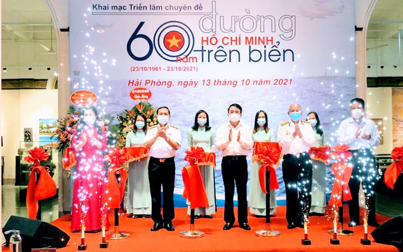 Exhibition on seas, islands and Ho Chi Minh Trail at Sea opens in Hai Phong