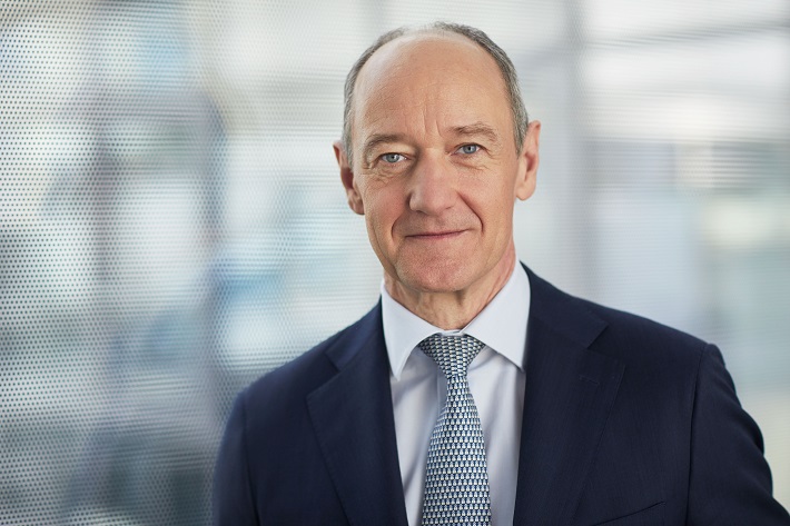 CEO of Siemens AG is chairman of German Economic Commission for Asia and the Pacific
