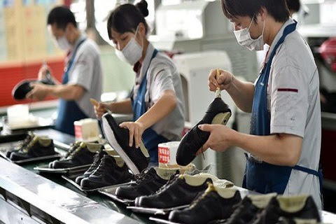 Leather and footwear exports hit nearly 15 6 billion USD
