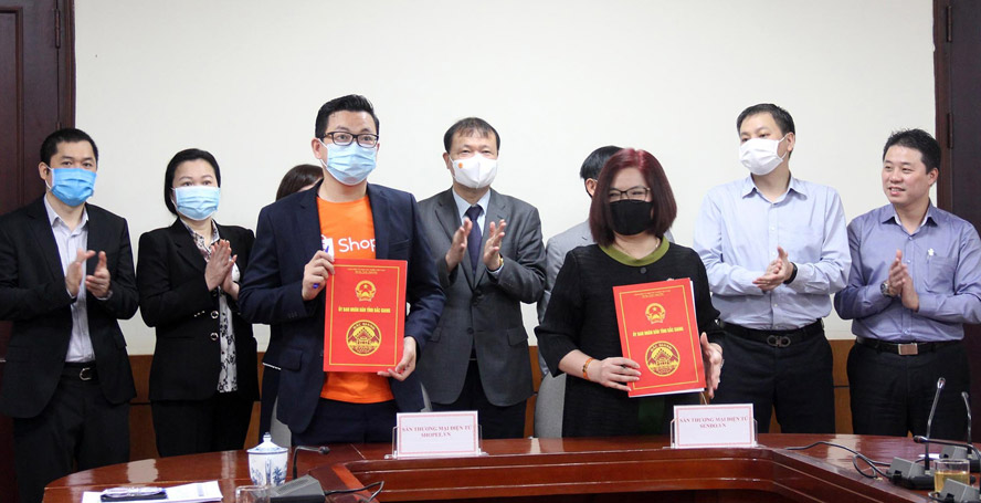 Bac Giang agricultural products put on e-commerce platforms