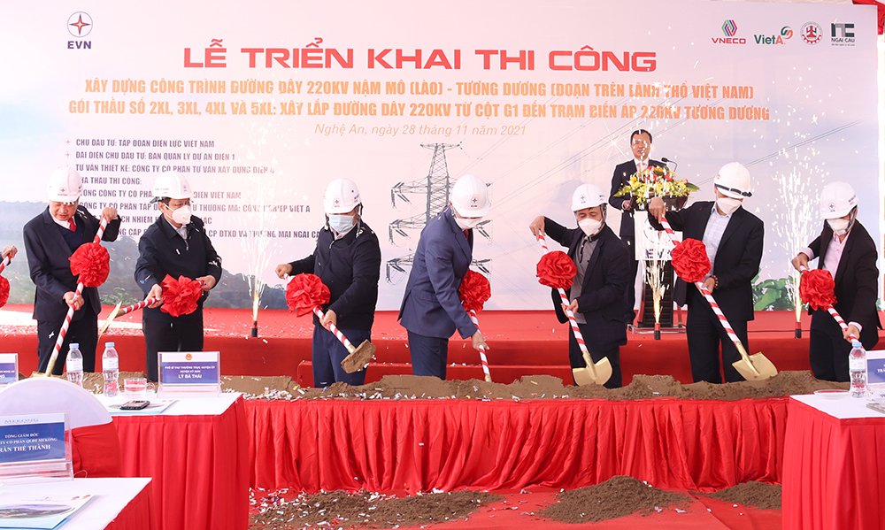 Construction of electric traction line from Laos to Vietnam kicked off