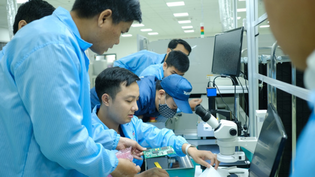 Vietnam – one the world’s leading exporters of electronic products