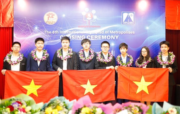 Delegation of Hanoi students ranks second at 6th International Olympiad of Metropolises